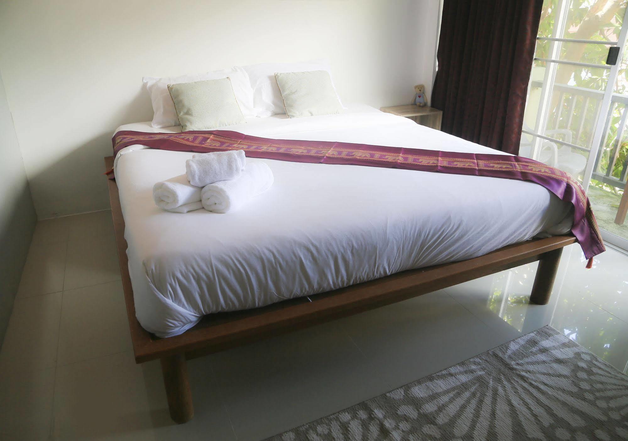 Boondaree Home Resort 카타 비치 외부 사진