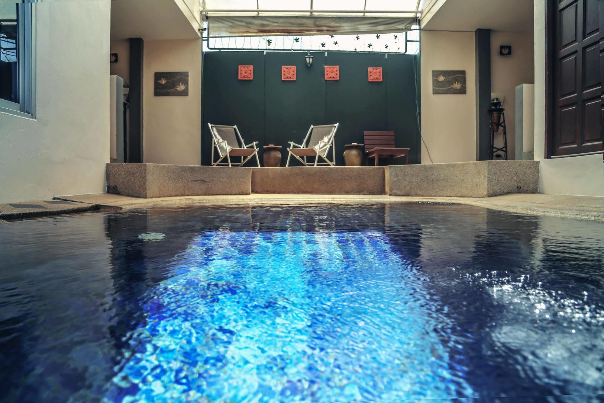Boondaree Home Resort 카타 비치 외부 사진