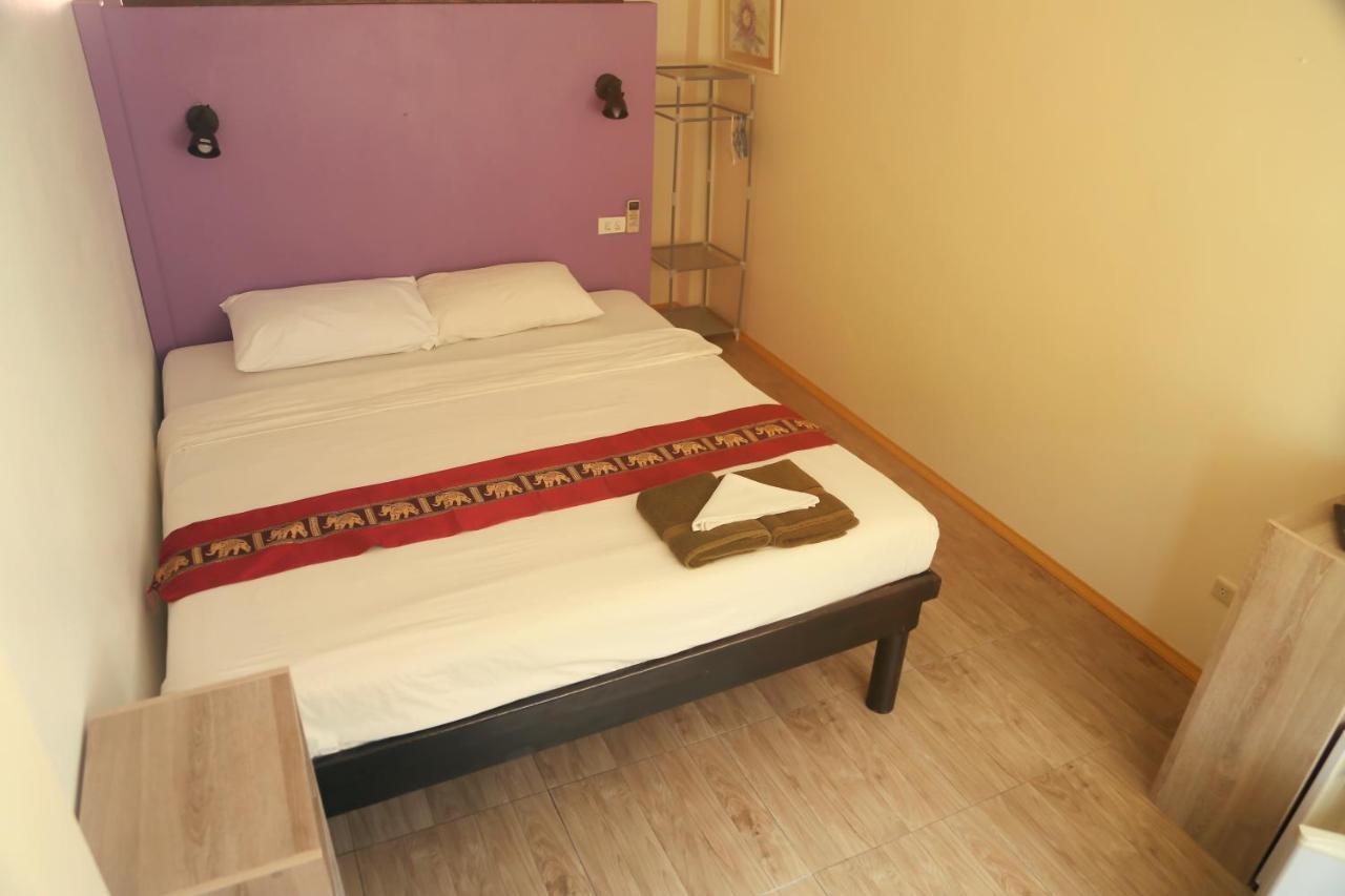 Boondaree Home Resort 카타 비치 외부 사진